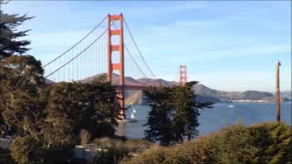 Až do San Francisca jezdí muž každý den z Los Angeles